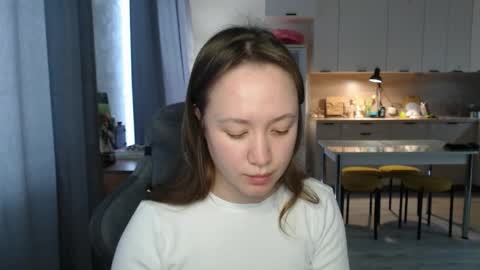 _lalune_ online show from 03/13/26, 07:15