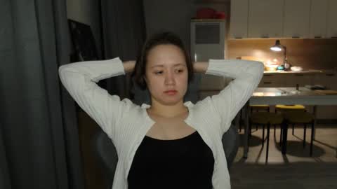 _lalune_ online show from 03/26/26, 03:17