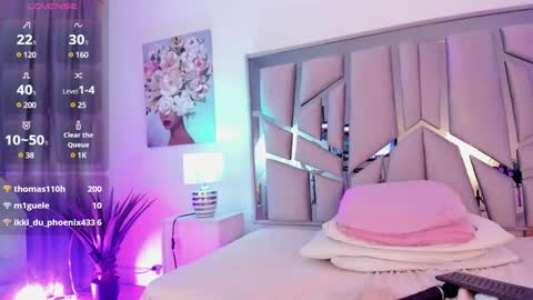 Lanna  online show from 01/27/25, 09:44