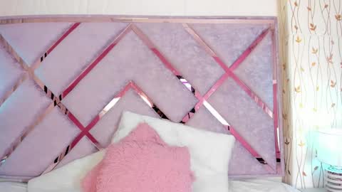 Lanna  online show from 02/22/25, 11:46