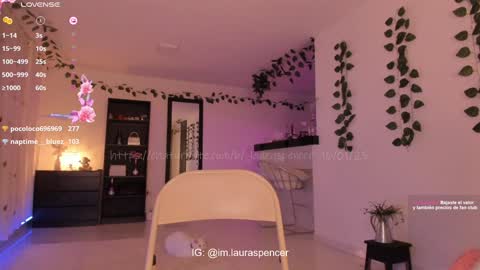 Laura online show from 01/17/25, 05:32