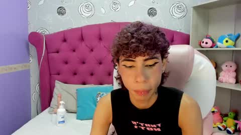  L E M M O N  online show from 01/10/25, 05:02