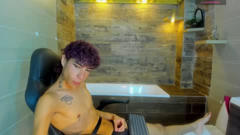  L E M M O N  online show from 01/11/25, 02:36