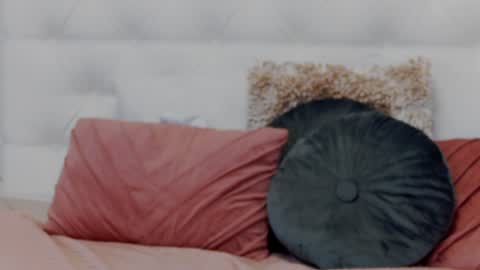 Lena Paul online show from 01/13/25, 09:09