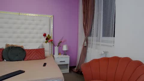 Lena Paul online show from 02/10/25, 05:14