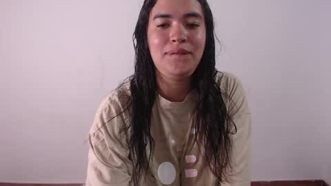 Leslie online show from 05/18/26, 04:07