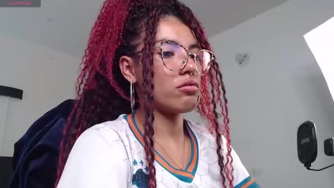 Lili  online show from 02/20/25, 08:14