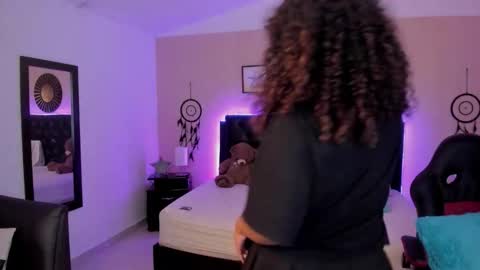 Liily online show from 02/11/26, 05:34