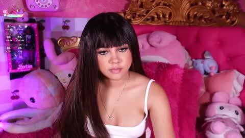 _little_glrl_ online show from 04/11/26, 01:21