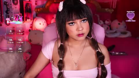 _little_glrl_ online show from 06/01/26, 01:51
