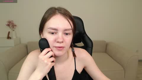  My name is lina Lush is activePrivate is Open online show from 04/06/26, 05:36