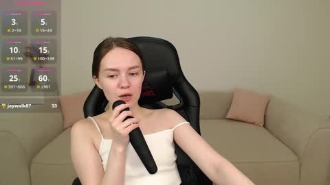  My name is lina Lush is activePrivate is Open online show from 04/09/26, 07:52