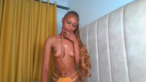 Snapshot of _littlevenus chatting on 09/14/25, 03:11 Littlevenus online show from 09/14/25, 03:11