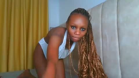 Snapshot of _littlevenus chatting on 09/20/25, 02:56 Littlevenus online show from 09/20/25, 02:56