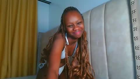 Snapshot of _littlevenus chatting on 09/23/25, 03:31 Littlevenus online show from 09/23/25, 03:31