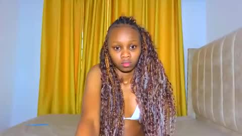 Littlevenus online show from 02/02/26, 02:38