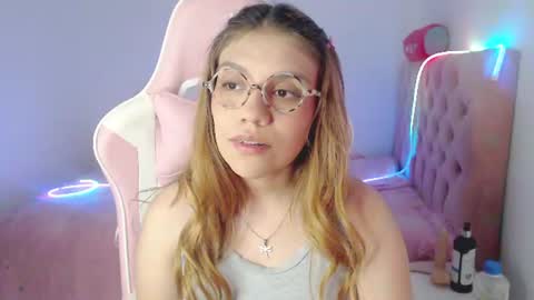 Sofia 3 online show from 07/23/26, 01:58