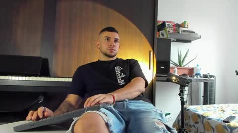 logan online show from 04/05/26, 09:23