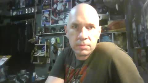 That guy online show from 09/25/25, 02:37