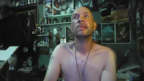 That guy online show from 07/02/26, 04:02