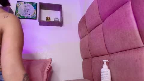 Snapshot of _lorrayne_ chatting on 03/05/25, 11:49 Lorrayne online show from 03/05/25, 11:49