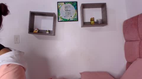 Snapshot of _lorrayne_ chatting on 03/07/25, 11:51 Lorrayne online show from 03/07/25, 11:51