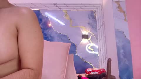 Snapshot of _lorrayne_ chatting on 10/01/25, 12:11 Lorrayne online show from 10/01/25, 12:11