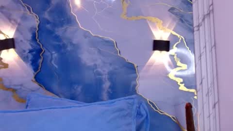 Snapshot of _lorrayne_ chatting on 10/11/25, 12:04 Lorrayne online show from 10/11/25, 12:04