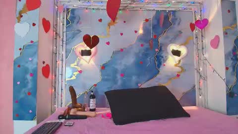 Lorrayne online show from 02/04/26, 12:00