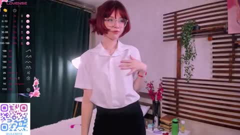 _lucystars online show from 11/04/25, 02:05