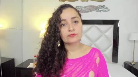  luna  sweet  online show from 02/16/25, 03:26