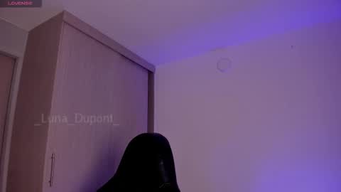  Luna  online show from 12/19/25, 01:01