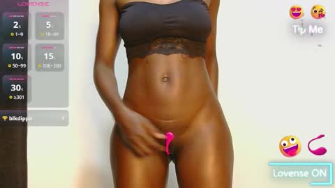 Luna online show from 12/22/25, 01:30