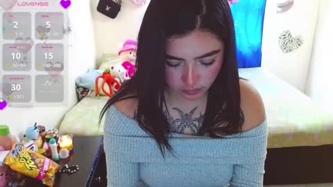 luna torres online show from 09/13/25, 03:45