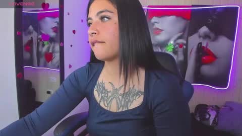 luna torres online show from 05/18/26, 01:39