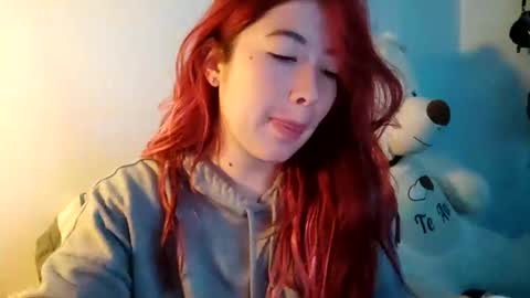 _lunaa__ online show from 02/04/25, 02:17
