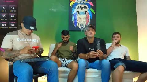 STIVEN online show from 10/22/25, 03:18