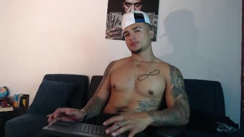 STIVEN online show from 05/06/26, 11:43