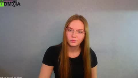 Snapshot of _lysafeta_ chatting on 02/01/25, 08:18 Welcome guys Pleasure to see you all here My name is Lysafeta and MichaelaTip menu is active Private is open online show from 02/01/25, 08:18