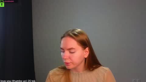 Snapshot of _lysafeta_ chatting on 11/11/25, 07:19 Welcome guys Pleasure to see you all here My name is Lysafeta and MichaelaTip menu is active Private is open online show from 11/11/25, 07:19