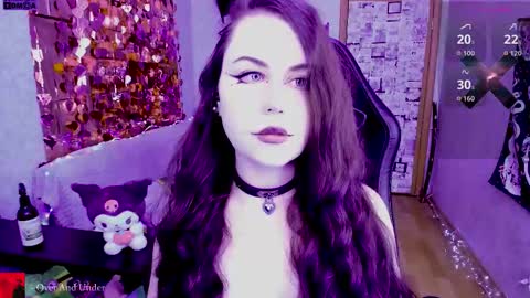 Mia online show from 03/01/26, 03:19