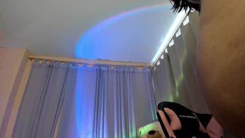 Snapshot of _maaiiaa_ chatting on 02/22/26, 07:01 Maia online show from 02/22/26, 07:01