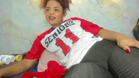 Maddy online show from 02/14/25, 12:03