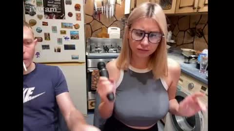 _magic_kis online show from 04/15/26, 06:59