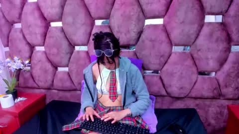 _maleja_19 online show from 03/06/25, 08:19