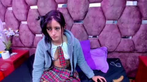 _maleja_19 online show from 03/06/25, 11:25