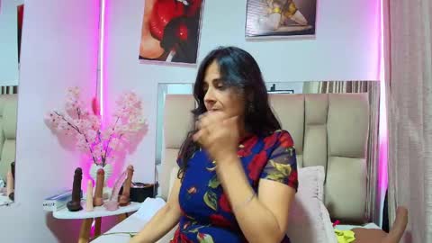 _marcela__ online show from 05/12/26, 11:18
