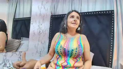 Snapshot of _marcela__ chatting on 06/27/26, 11:37 _marcela__ online show from 06/27/26, 11:37