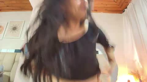 Snapshot of _marcela__ chatting on 07/16/26, 11:38 _marcela__ online show from 07/16/26, 11:38