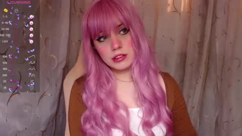 Kira online show from 12/11/24, 11:41